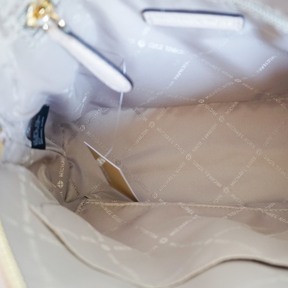 Michael Kors Jet Set Dome Crossbody Bag Ballet - Picture 6 of 8